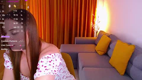 Snapshot of _miss_mia chatting on 6, 3, 2025 Mia online show from 6, 3, 2025