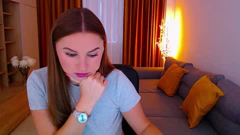 Snapshot of _miss_mia chatting on 12, 10, 2025 Mia online show from 12, 10, 2025