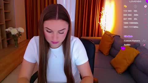 Snapshot of _miss_mia chatting on 23, 10, 2025 Mia online show from 23, 10, 2025