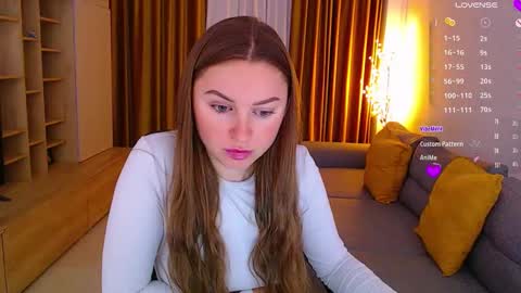 Snapshot of _miss_mia chatting on 19, 11, 2025 Mia online show from 19, 11, 2025