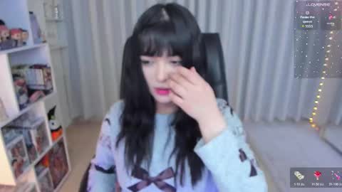 Snapshot of _misshoneyxx chatting on 5, 11, 2025 Hanna Idependent Model online show from 5, 11, 2025