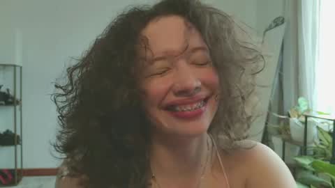 Snapshot of _missmariaa_ chatting on 5, 6, 2026 Mara Independent model online show from 5, 6, 2026