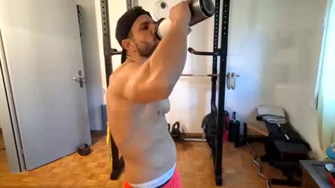 BENJI online show from 30, 10, 2025