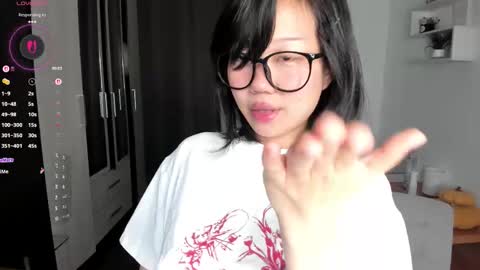 _molly_molly_molly_ online show from 4, 12, 2025