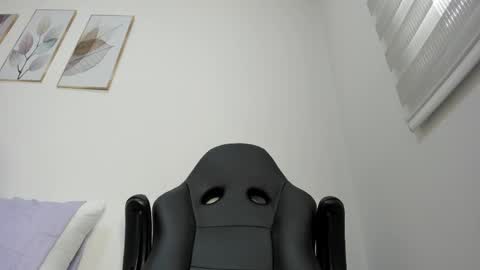 _molly_rosse_ online show from 14, 5, 2026