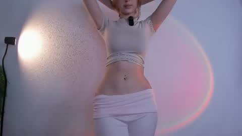 Snapshot of _monnytoon_ chatting on 11, 7, 2026 Eva online show from 11, 7, 2026