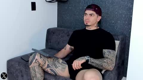 Snapshot of _mrcock_ chatting on 26, 10, 2025 _mrcock_ online show from 26, 10, 2025