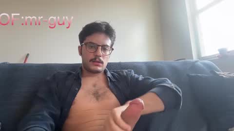 Snapshot of _mrguy_ chatting on 18, 10, 2025 _mrguy_ online show from 18, 10, 2025