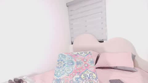 Luna online show from 3, 12, 2025