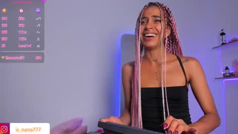 Snapshot of _nana777 chatting on 25, 11, 2025 Nana online show from 25, 11, 2025