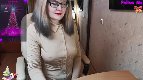 MagicWoman online show from 5, 2, 2025