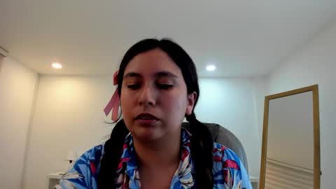 Snapshot of _natalie18_ chatting on 3, 3, 2025 Natalie online show from 3, 3, 2025