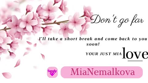 Snapshot of _nemalkovamia chatting on 26, 12, 2024 Mia with a big heart online show from 26, 12, 2024