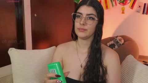 NiniHelp me by giving my show a thumbs up online show from 30, 6, 2026