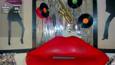 Nicky  Please help me with your thumbs up its importan online show from 17, 2, 2025