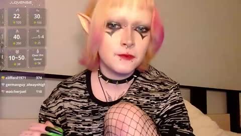 Nicole online show from 22, 11, 2025