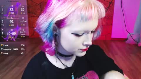 Nicole online show from 19, 12, 2025