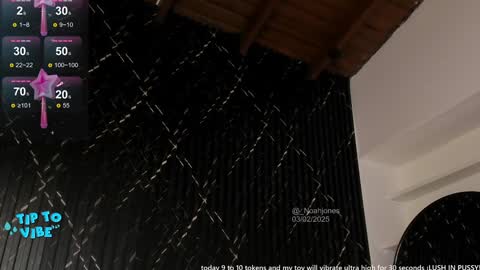 Snapshot of _noahjones chatting on 3, 2, 2025 _noahjones online show from 3, 2, 2025