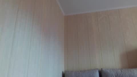  Number 1  online show from 16, 12, 2024