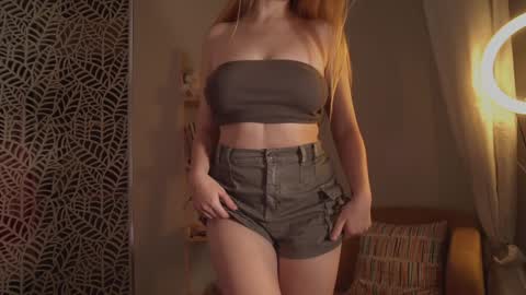 Snapshot of _o0o__ chatting on 30, 10, 2025  Adalin  online show from 30, 10, 2025