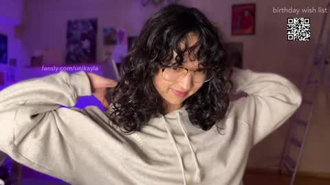 Mikayla online show from 30, 1, 2025