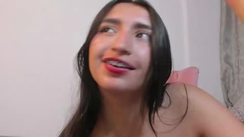 Orquidea  online show from 19, 12, 2025