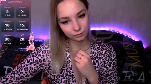  pando4ka  online show from 17, 11, 2025