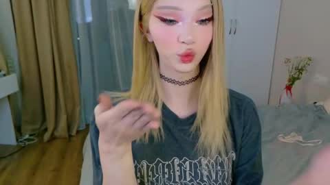 Snapshot of _paprika chatting on 23, 11, 2025 _paprika online show from 23, 11, 2025