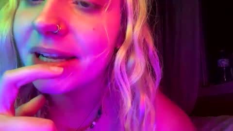 _peaceoutgirlscout_ online show from 23, 9, 2025