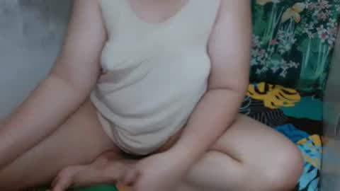 Snapshot of _pinayglamourbum_143xxx_ chatting on 1, 3, 2025 Pinaylovelybum online show from 1, 3, 2025