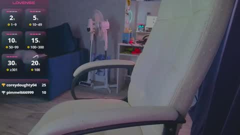 Snapshot of _pink__rabbit_ chatting on 19, 9, 2025 Ilona online show from 19, 9, 2025