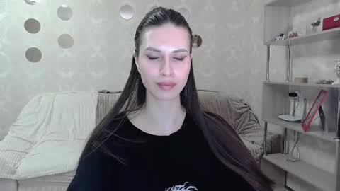 _pretty_fox_ online show from 22, 10, 2025