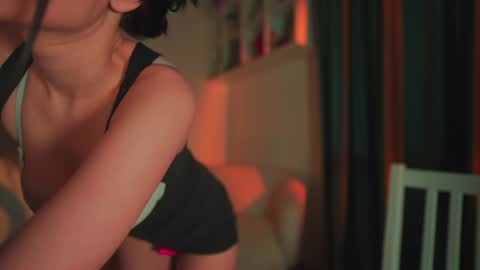 Eva online show from 10, 1, 2025