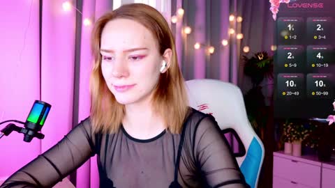 im Amy online show from 2, 1, 2025