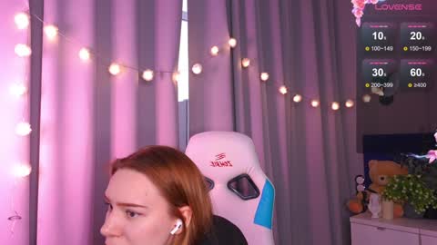 im Amy online show from 1, 2, 2025