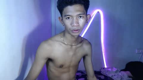 Snapshot of _rellvanxx chatting on 8, 11, 2025 _rellvanxx online show from 8, 11, 2025