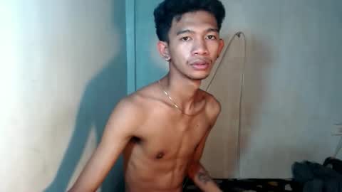 Snapshot of _rellvanxx chatting on 27, 11, 2025 _rellvanxx online show from 27, 11, 2025