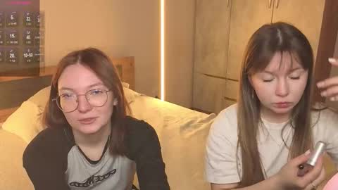 Snapshot of _reverse_gang_ chatting on 25, 3, 2026 LISSAPVT IS OPEN online show from 25, 3, 2026