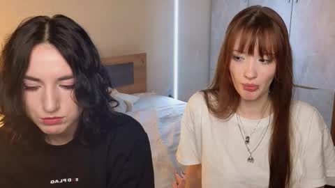 Snapshot of _reverse_gang_ chatting on 27, 3, 2026 LISSAPVT IS OPEN online show from 27, 3, 2026