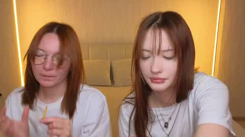 Snapshot of _reverse_gang_ chatting on 22, 5, 2026 LISSAPVT IS OPEN online show from 22, 5, 2026