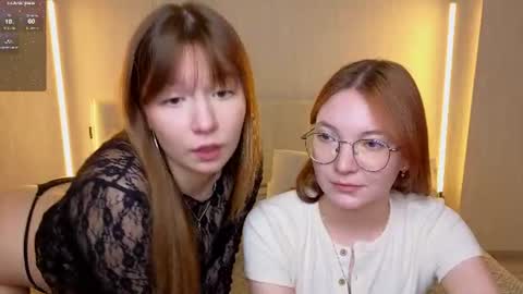 Snapshot of _reverse_gang_ chatting on 21, 6, 2026 LISSAPVT IS OPEN online show from 21, 6, 2026