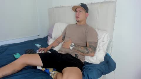 Roberto online show from 4, 12, 2024