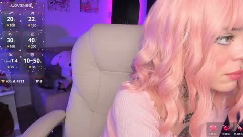 Snapshot of _sabrinamoon chatting on 25, 1, 2025 online show from 25, 1, 2025