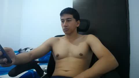 Snapshot of _sam_happy chatting on 13, 7, 2026 Jak Sam My wish is to be able to have a good Christmas meet my goal of 10000 tks and be able to have a peaceful new year. online show from 13, 7, 2026