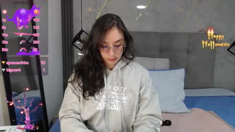 Snapshot of _samaanta_ chatting on 1, 10, 2025 Samanta online show from 1, 10, 2025