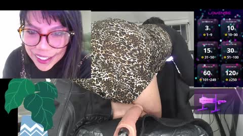 _sarah_escobar online show from 31, 12, 2024