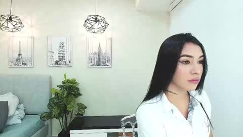 Sassy Girl online show from 13, 10, 2025