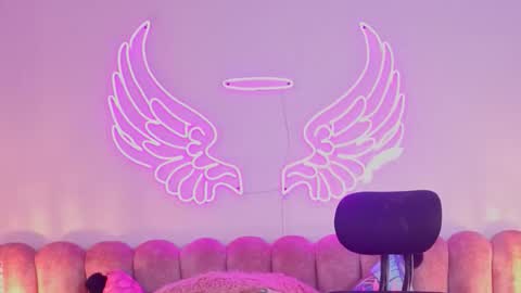 Snapshot of _scarletmoore chatting on 16, 9, 2025 Scarlett online show from 16, 9, 2025