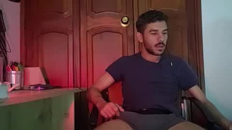 Snapshot of _sebas69 chatting on 24, 4, 2026 _sebas69 online show from 24, 4, 2026