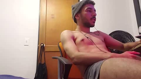 Snapshot of _sebas69 chatting on 11, 6, 2026 _sebas69 online show from 11, 6, 2026